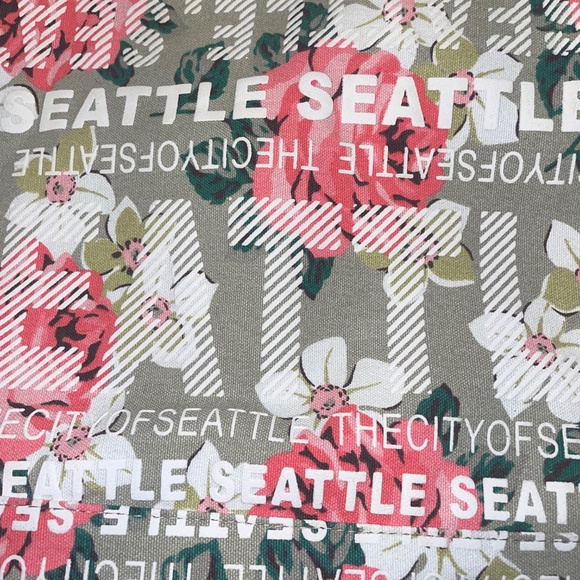 Robin Ruth The City Of Seattle Canvas Hobo Tote Shoulder Handbag Floral Zip - Picture 9 of 9